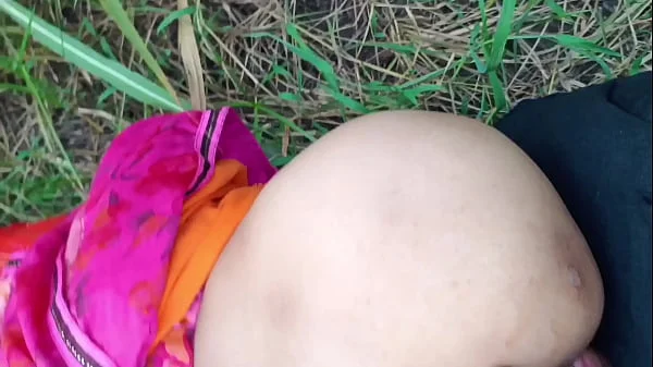 Desi Village bhabhi Fucking Field Lover Boy Outdoor video