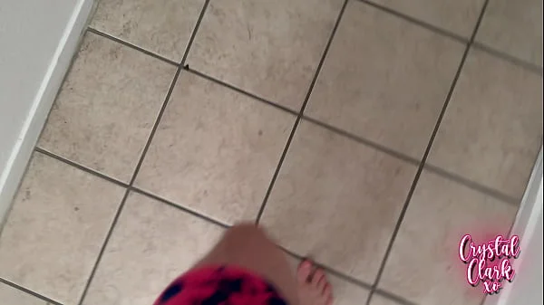 Stepmom Breaks Her Glasses!