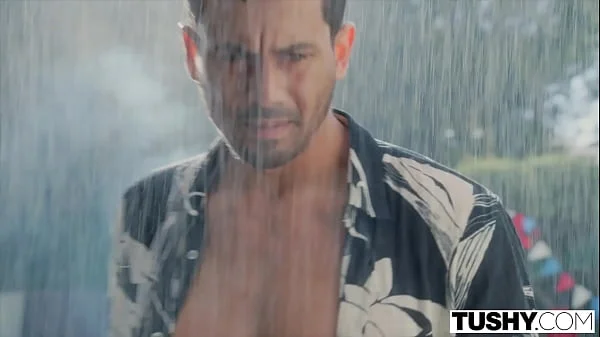 TUSHY Curvy goddess Violet Myers double penetration debut