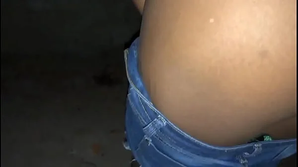 Encontri minha inteada na rua levou pra uma casa de construção e meti o pinto na buceta