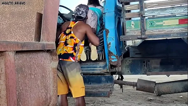 RECEBI DUAS GATAS QUERENDO COMPRA UM CAMINHAO FUDEMOS PRA CARALHO EM TROCA DE DESCONTO ESPECIAL