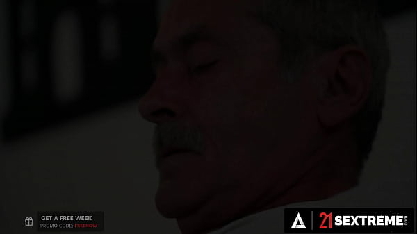 21 SEXTREME - Teen Nina Heels Can't Resist To Old Men And She Fucks With Them Every Time