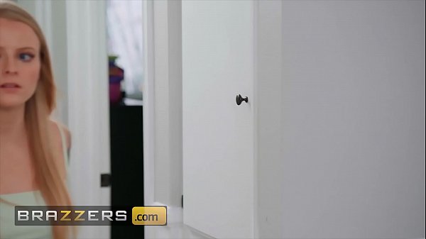 Hot Busty (Alena Croft) Wanted A Dick Deep In Her Asshole - Brazzers