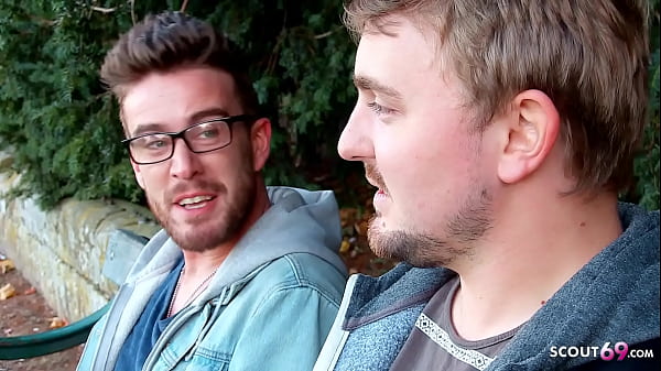 HOT BIG TIT step MOM BROOKLYN BLUE SEDUCE FRIEND OF SON TO FUCK