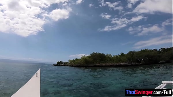 Thai amateur girlfriend horny sex on a deserted island in the middle of the ocean