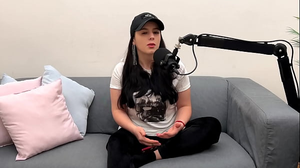 Rough sex with Nelly Kent