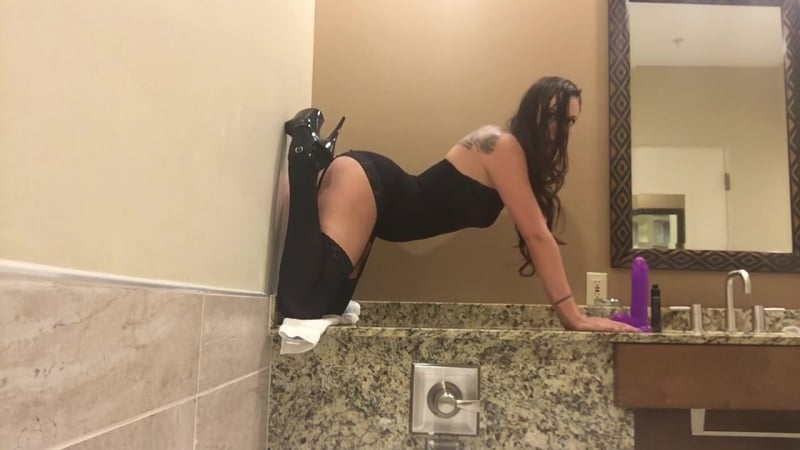 Prettykittymiaos good boy or bad boy joi (720p) [amateur, teen, solo, dildo, masturbation, doggy]